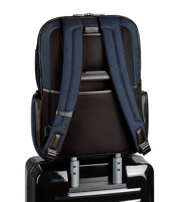 Roadster Pro Backpack